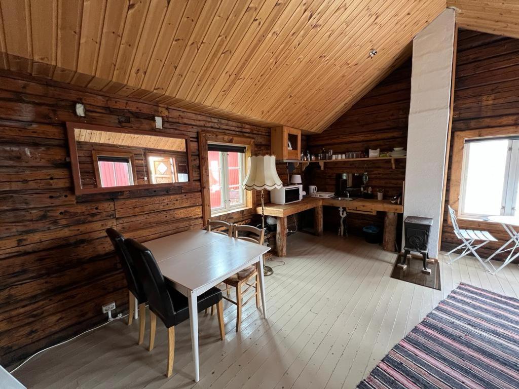 Real Fisherman'S Cabins In Ballstad, Lofoten Zewnętrze zdjęcie